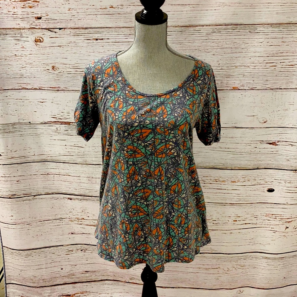 Lularoe patterned top